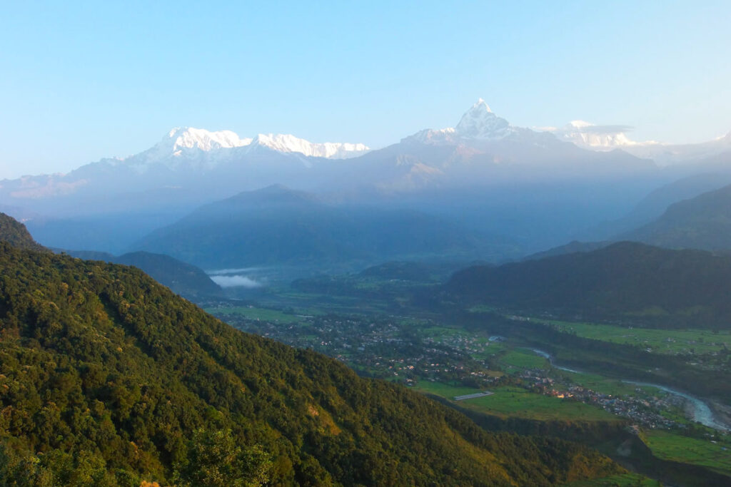 Annapurna-Gebirge und Machapuchare vom Aussichtspunkt Sarangkot bei Pokhara
