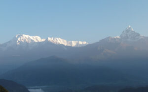 Annapurna-Gebirge und Machapuchare vom Aussichtspunkt Sarangkot bei Pokhara