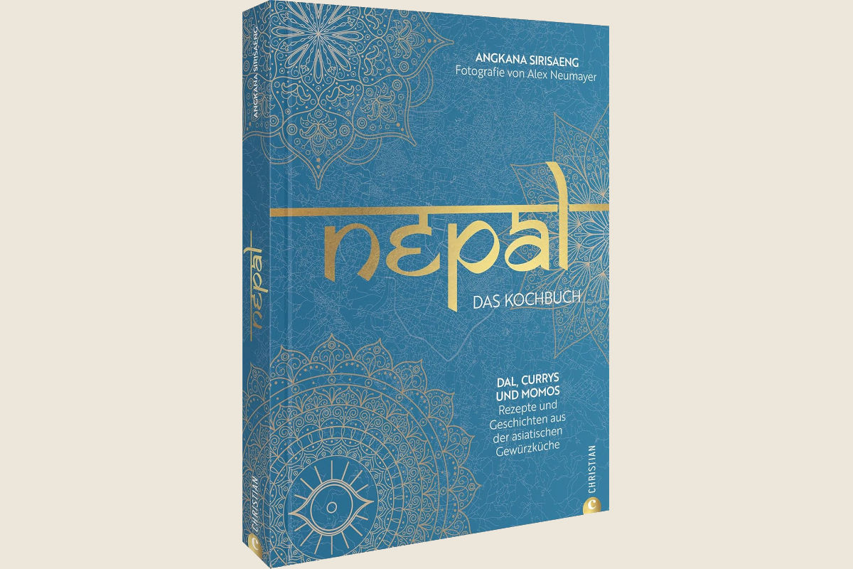 Buchcover Nepal Das Kochbuch Dal Currys und Momos von Angkana Sirisaeng