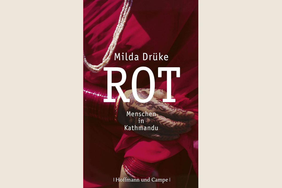 Buchcover Rot Menschen in Kathmandu von Milda Drüke