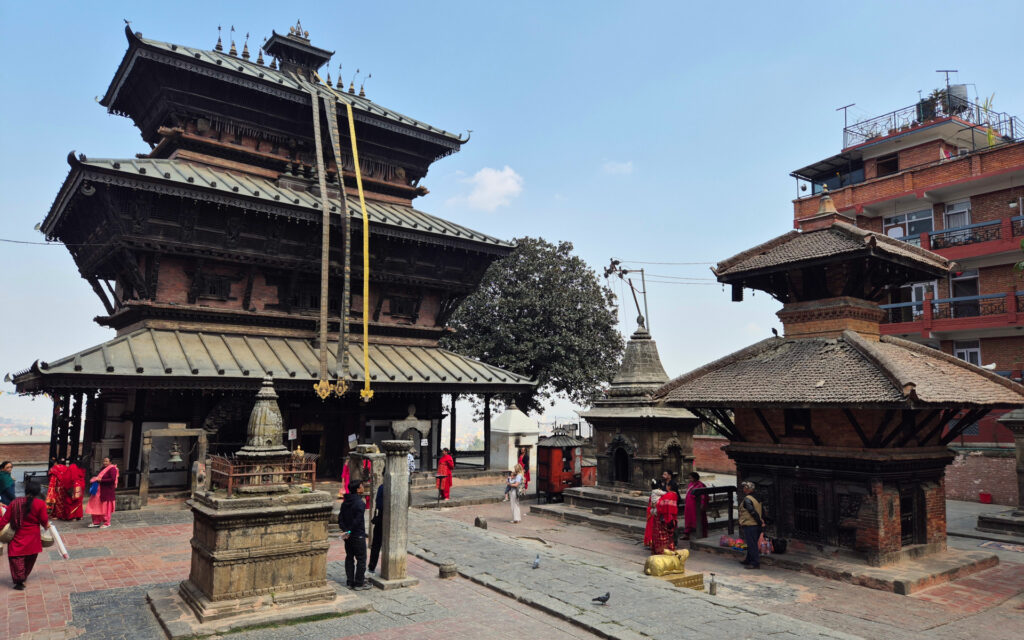 Patan Durbar Square – Historisches Herz Nepals | Nepal-Wissen Bagh Bhairab Tempel in Kirtipur im Kathmandu-Tal